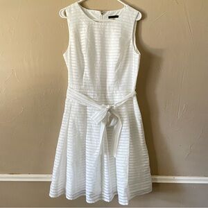 Tommy Hilfiger white stripe dress. Size 12 Euc. Sleeveless.